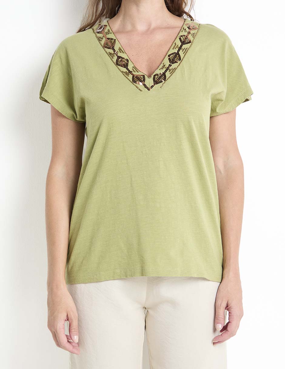 Playera manga corta cuello v mujer
