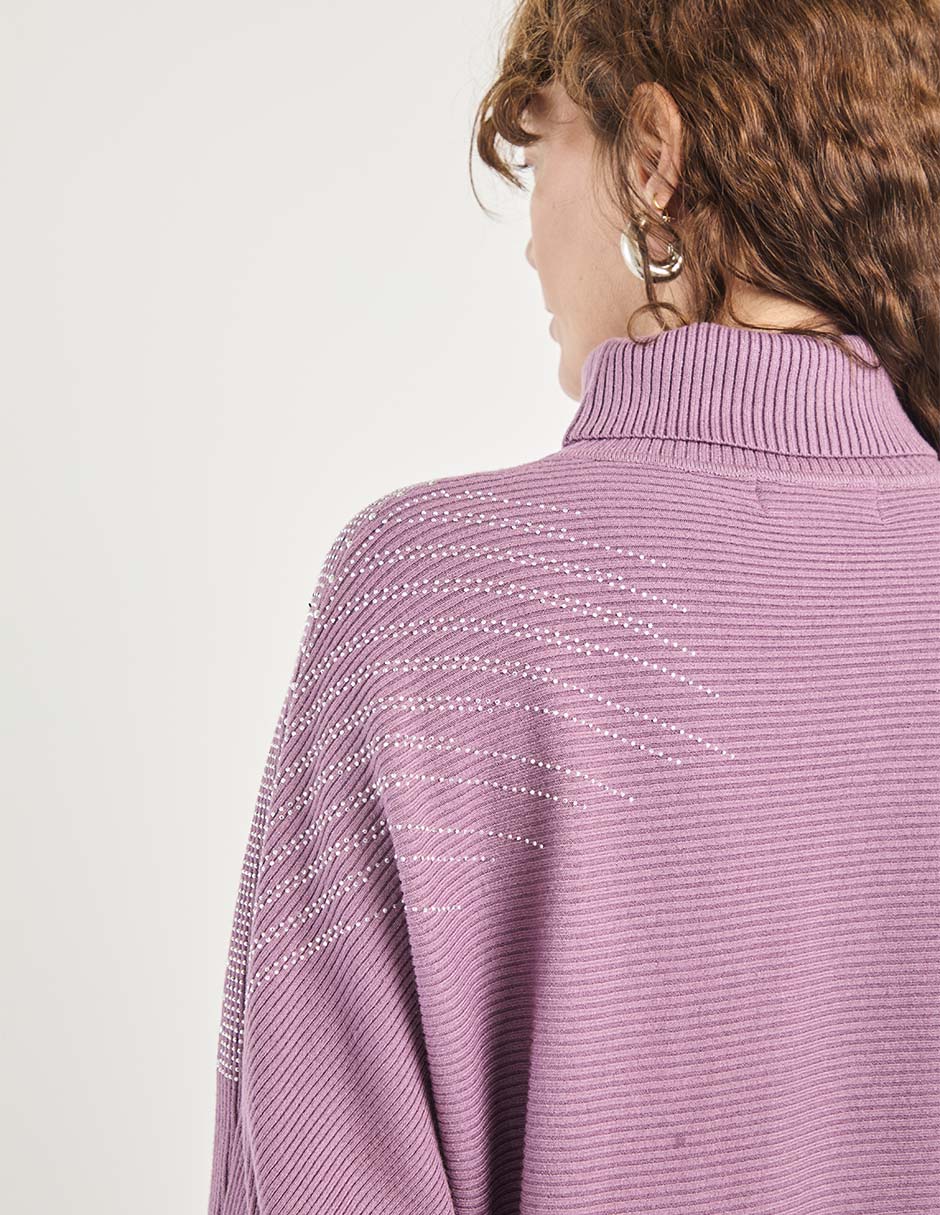 Suéter cuello tortuga para mujer 7