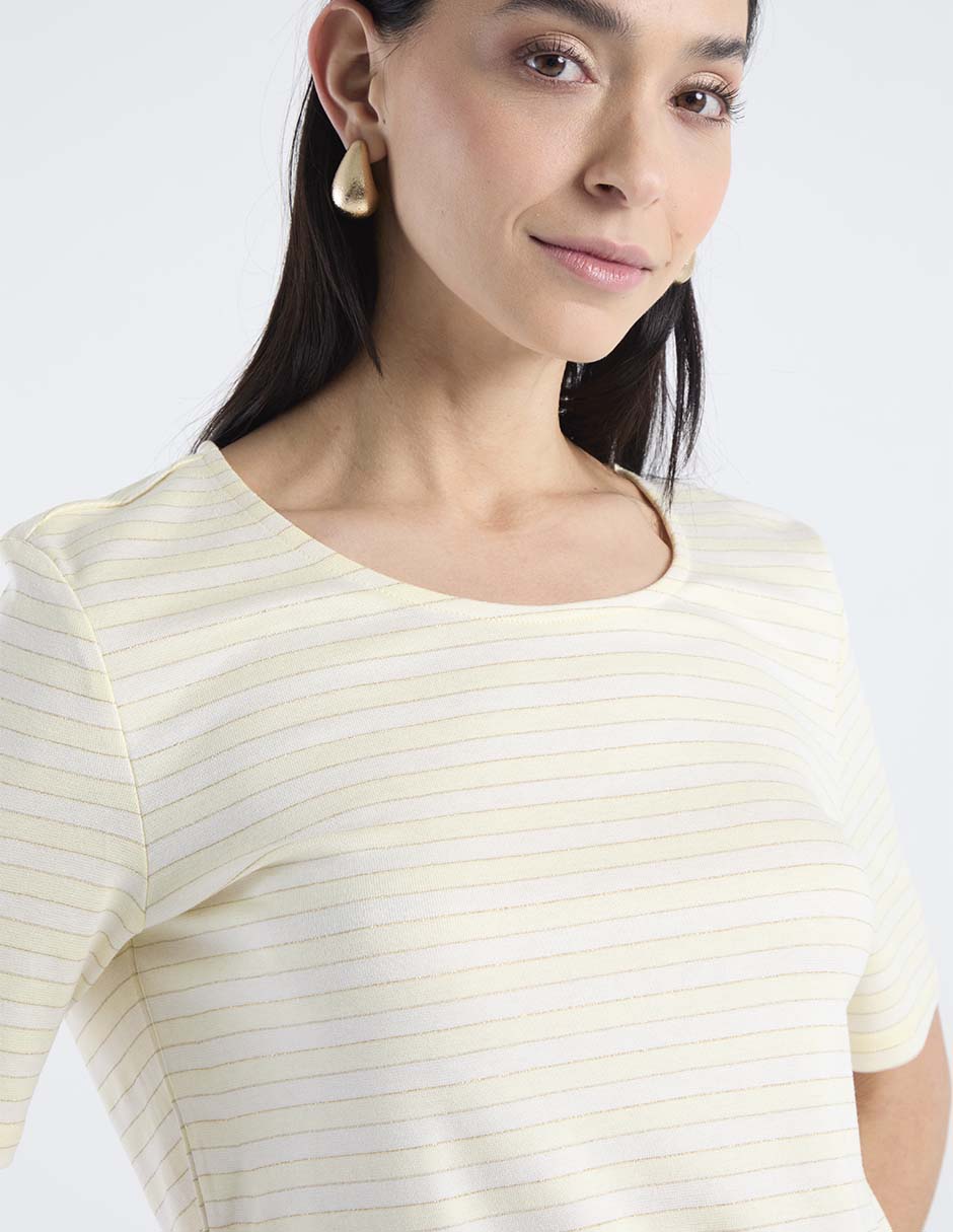 Blusa manga corta para mujer 9
