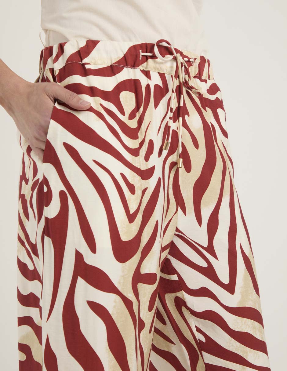 Pantalón amplio para mujer 3