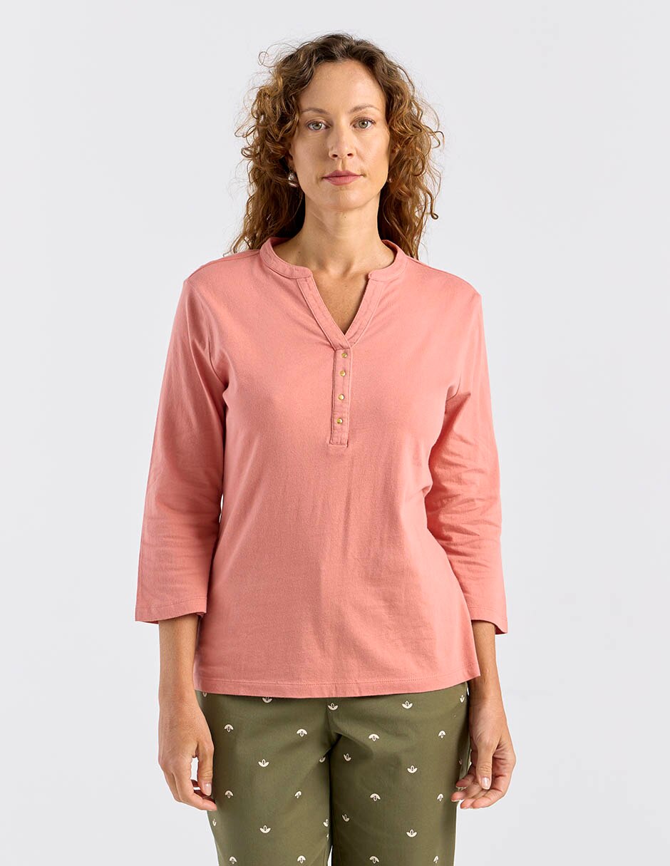 Playera manga 3/4 cuello v para mujer 2