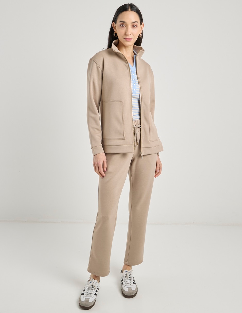 Playera manga corta La Mode cuello v para mujer