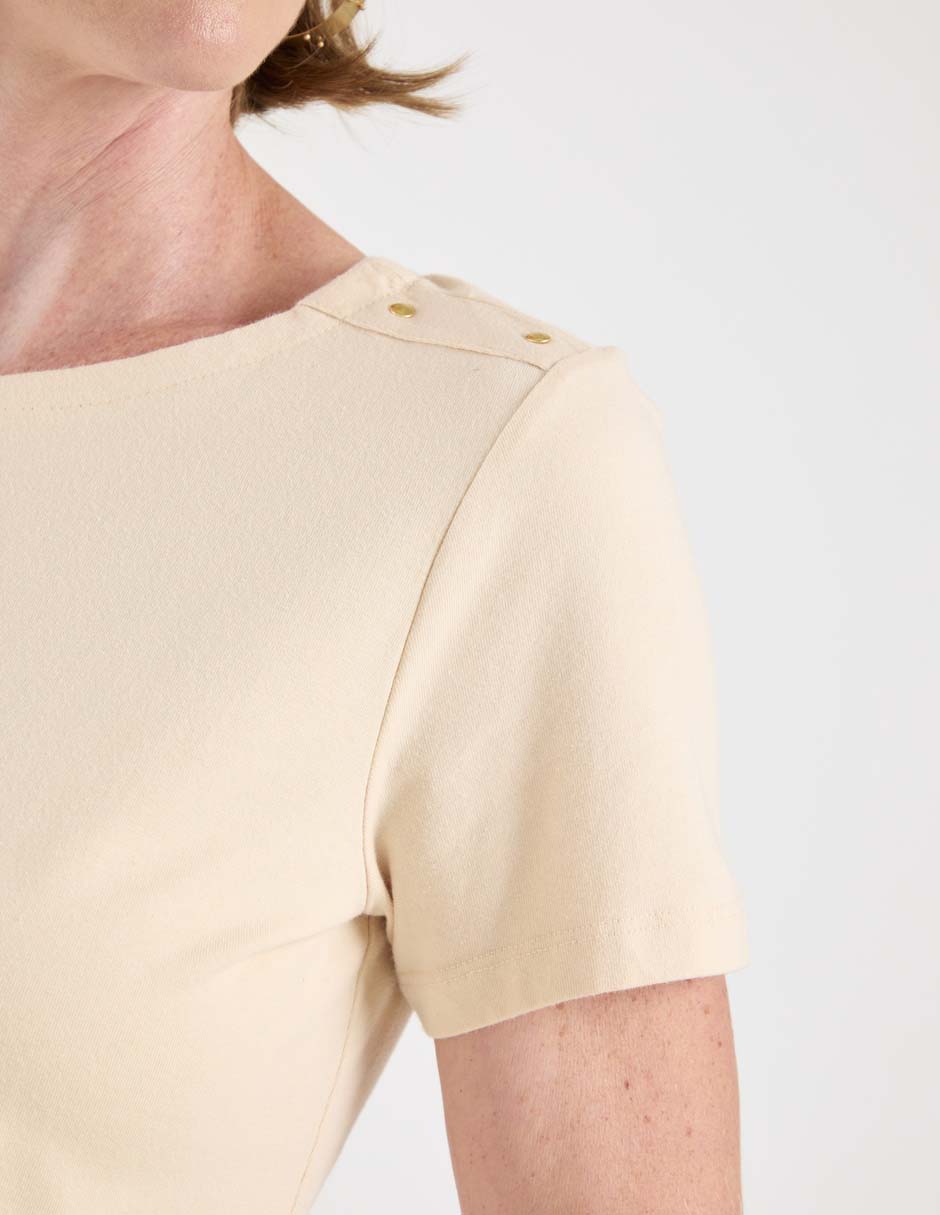 Beige claro