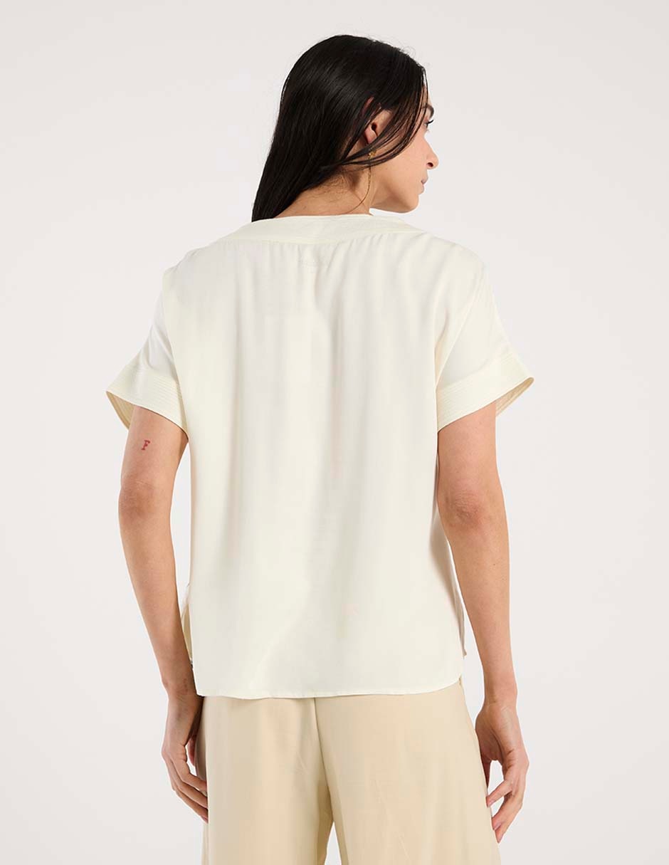Blusa manga corta para mujer 5