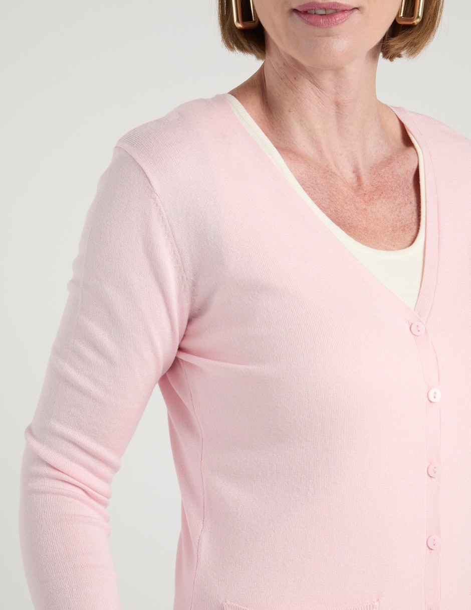 Suéter cuello V para mujer 3