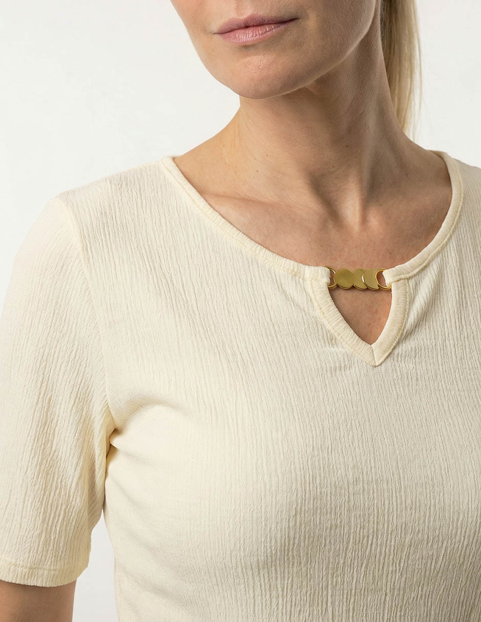 Blusa manga corta para mujer 9