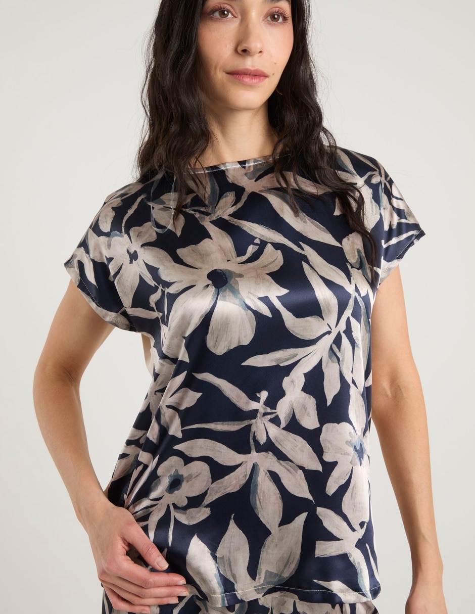 Blusa manga corta para mujer 9