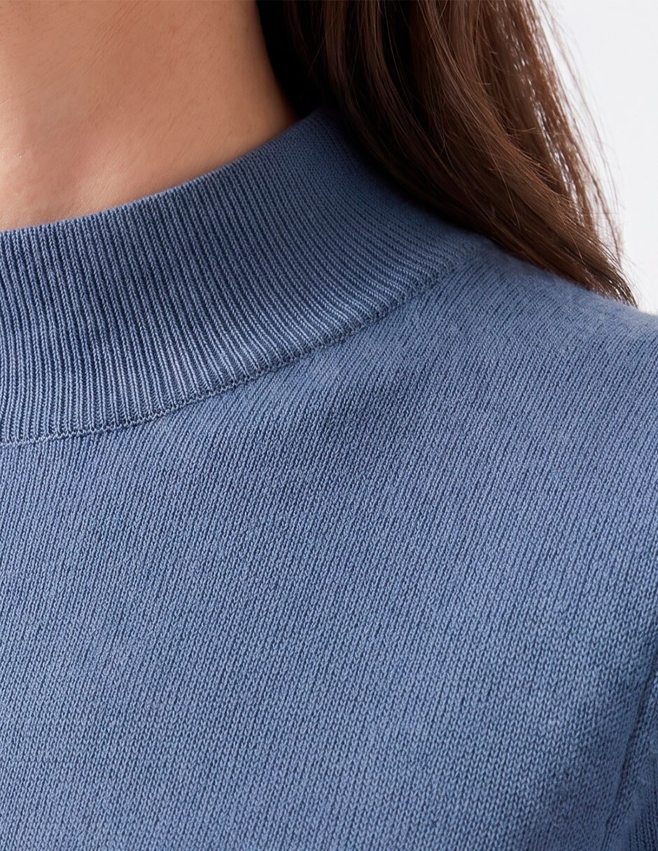 Suéter cuello alto para mujer 4
