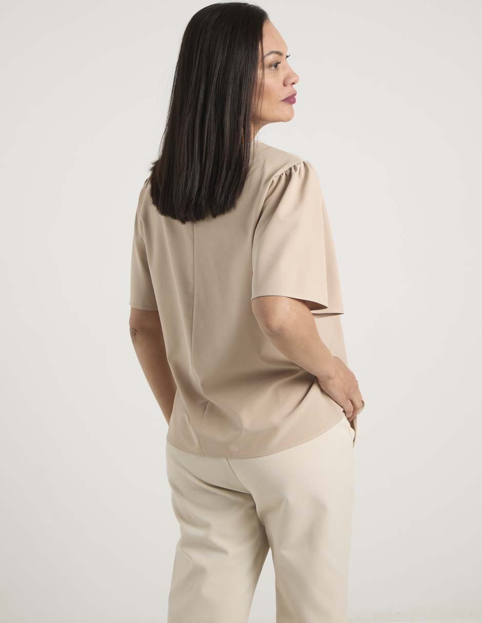 Blusa manga corta para mujer 11